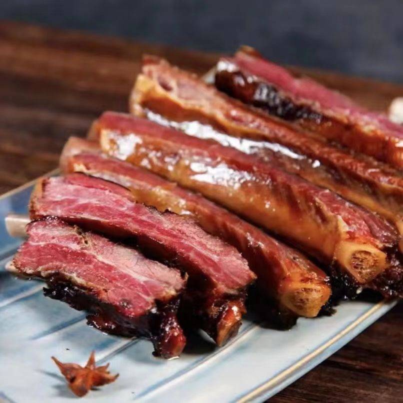 贵州农家柴火烟熏腊排骨