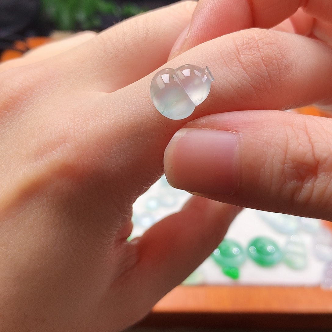 吊坠(不含链)未镶嵌翡翠葫芦