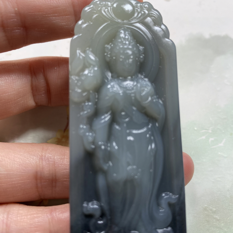 精雕大慈大悲菩萨造型