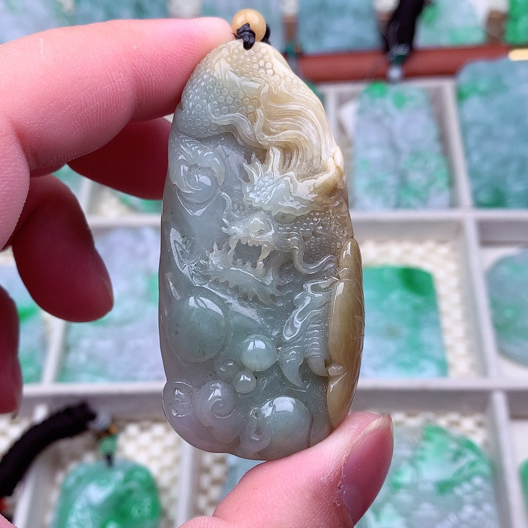 翡翠未镶嵌吊坠(不含链)