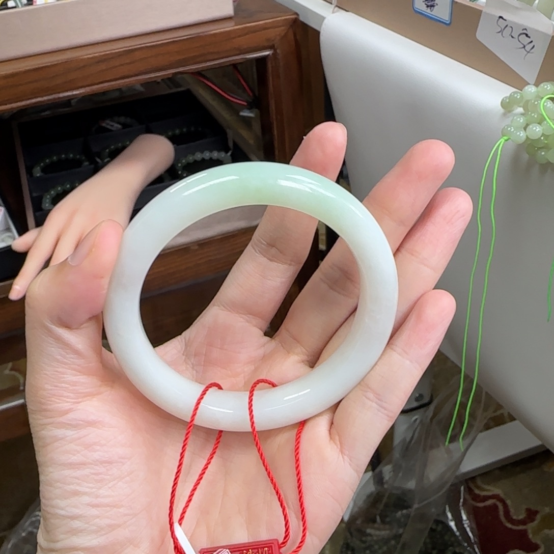 和田玉未镶嵌手镯56