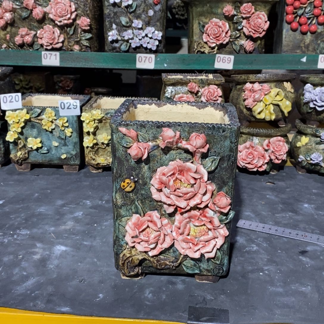 红陶青藤花器多肉花盆