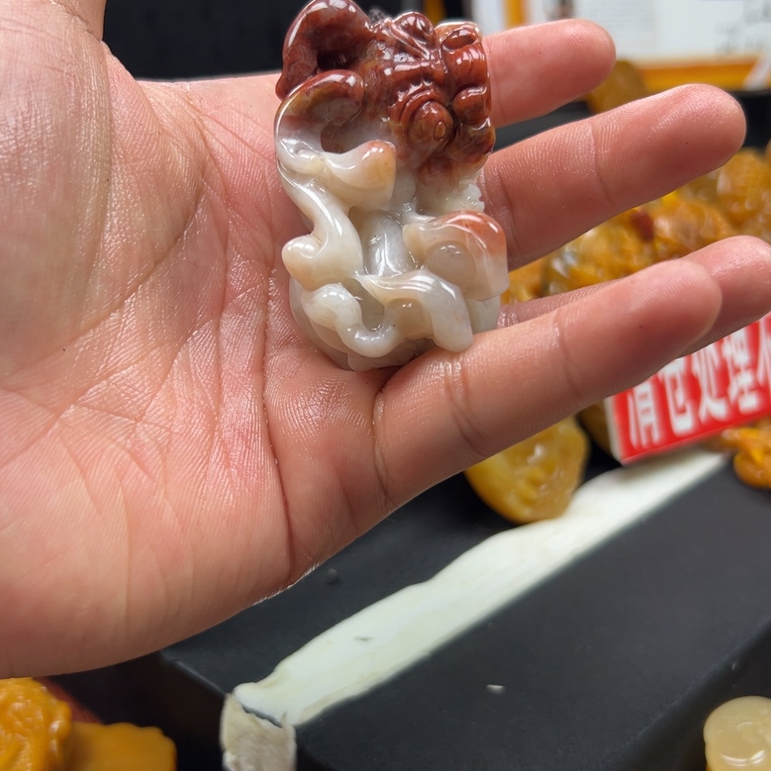 石英质玉（黄龙玉）未镶嵌多样性发货，发其一