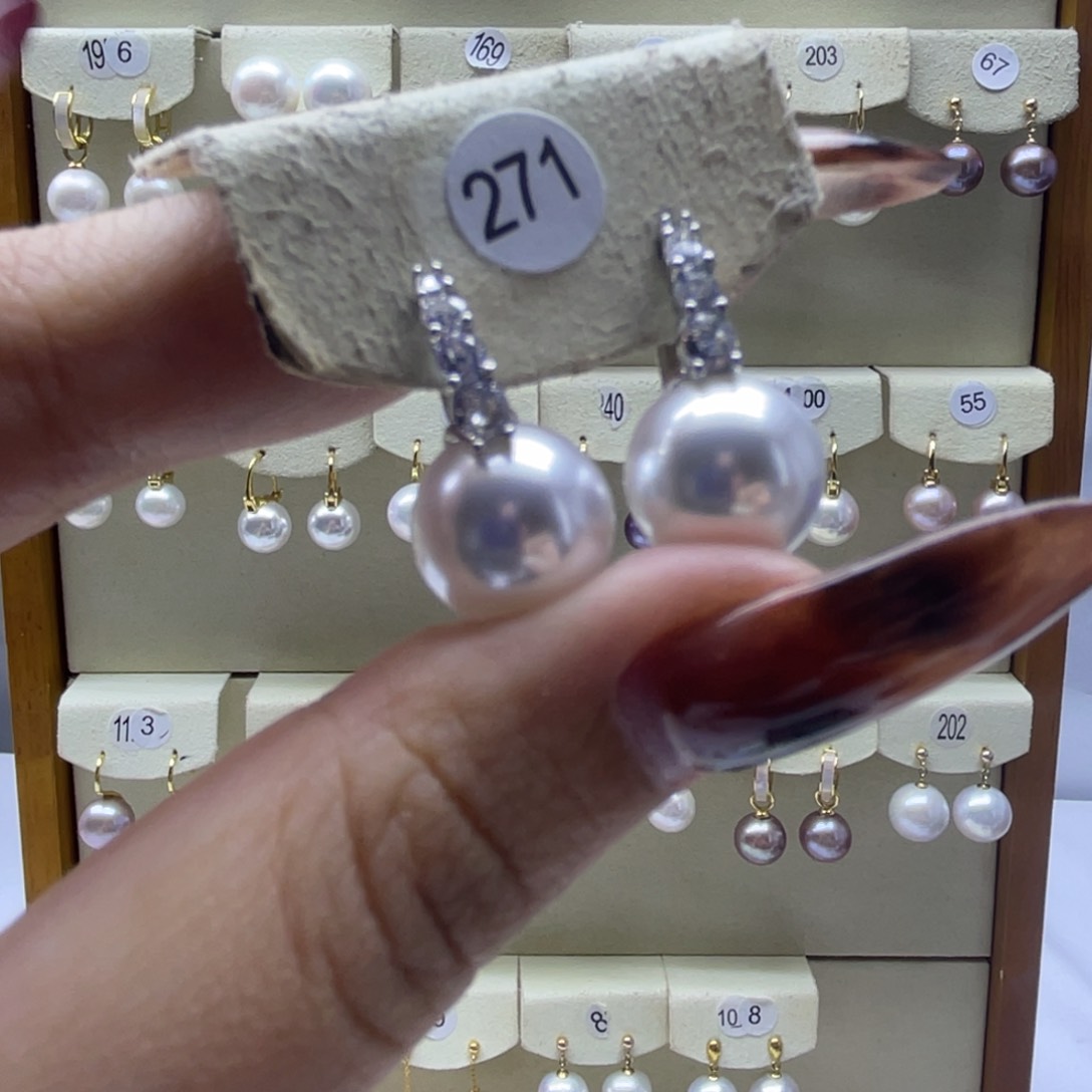 淡水珍珠耳饰未镶嵌