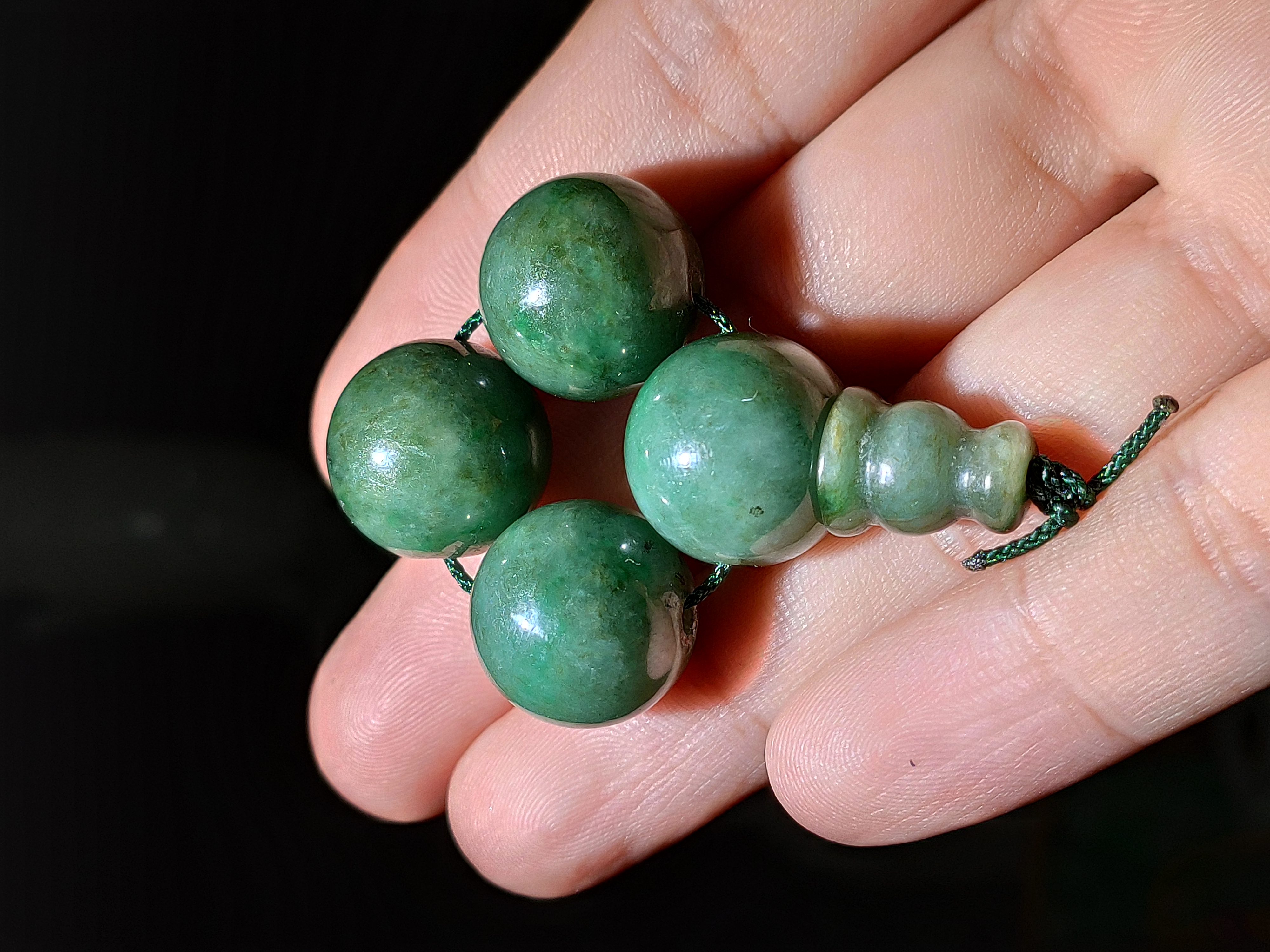 清翡翠配珠一套1.55珠径