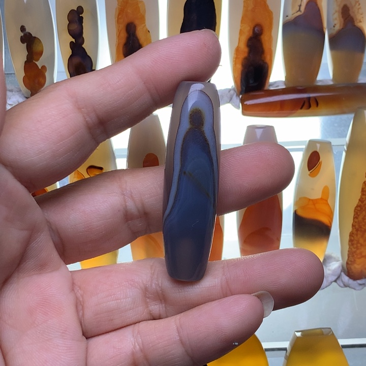 玛瑙/玉髓颈饰未镶嵌18