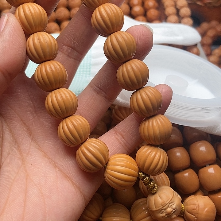 猴头核桃手串不**弃手持