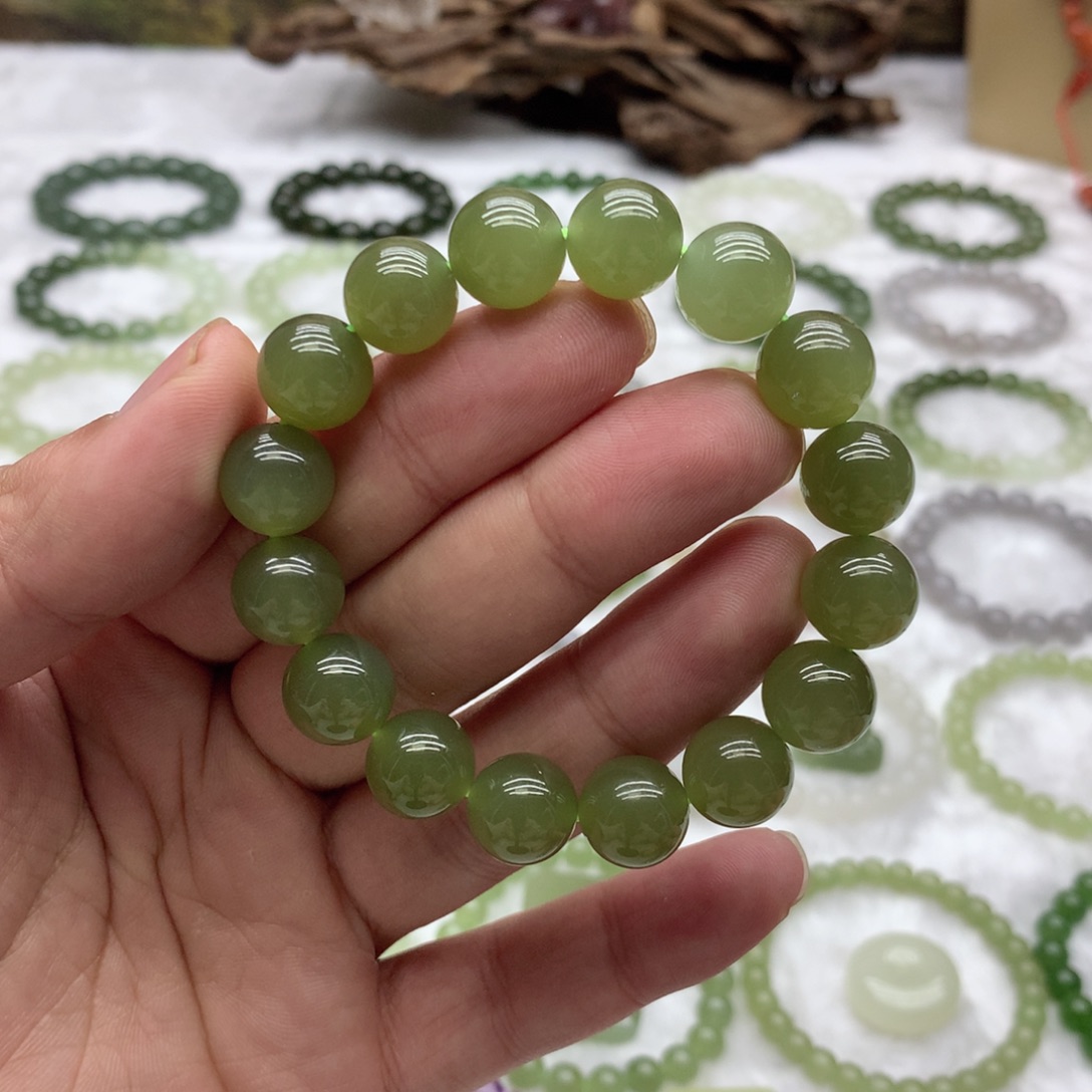 和田玉未镶嵌手串（冰湖水绿12）