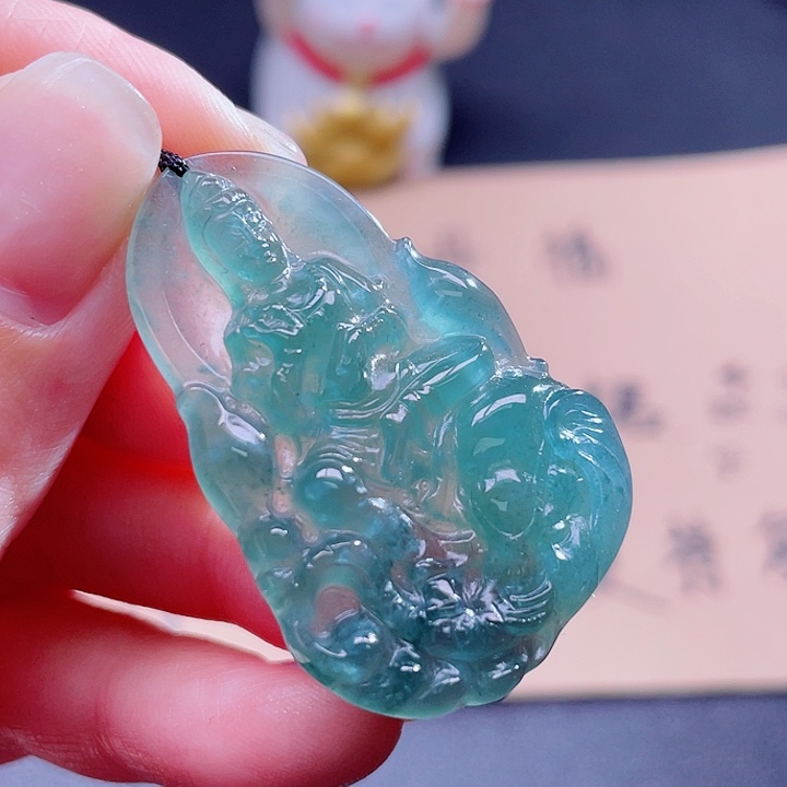 翡翠吊坠(不含链)未镶嵌