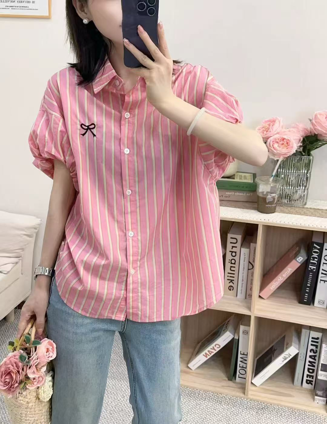 9702-30夏季韩系甜美蝴蝶结条纹泡泡袖宽松气质减龄短袖衬衫