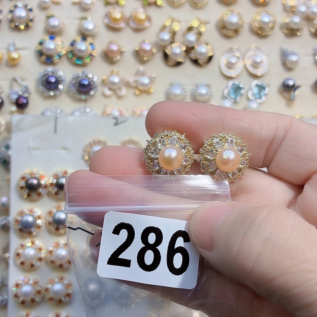 ****贵合金耳饰淡水珍珠