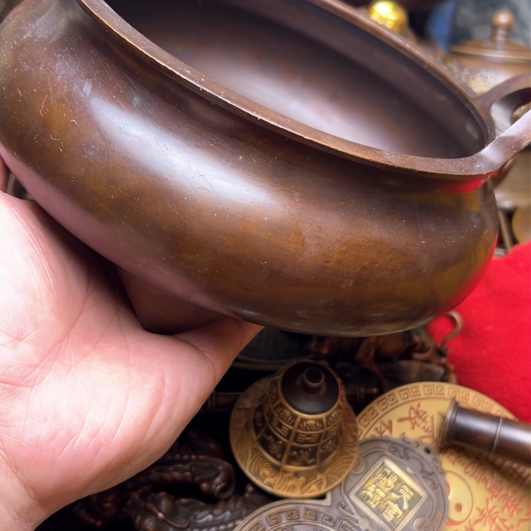 精美铜器点击下单