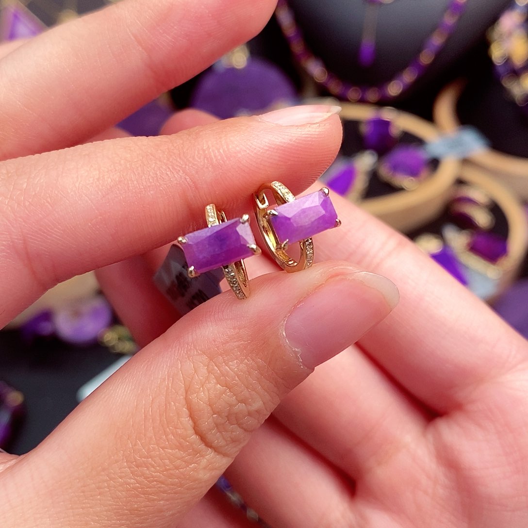 苏纪石（舒俱来）耳饰18K金镶嵌