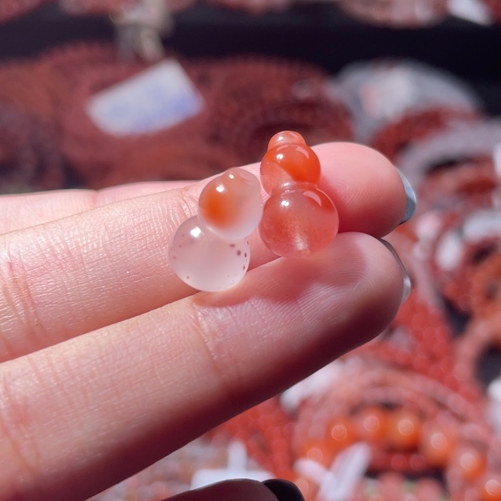 南红玛瑙未镶嵌小葫芦1433