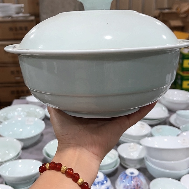 瓷片青瓷9.5英寸带盖品锅一个微瑕包邮