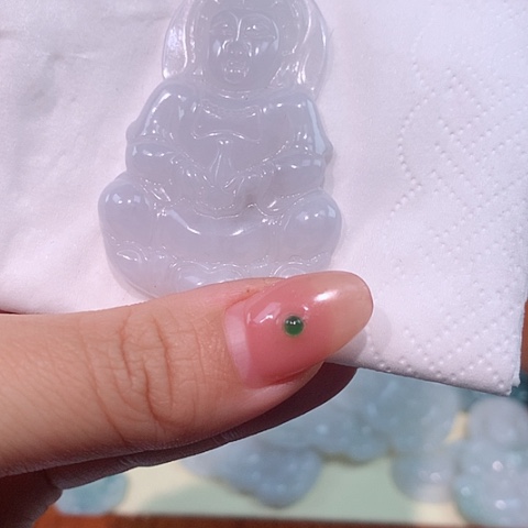 颈饰未镶嵌翡翠观音