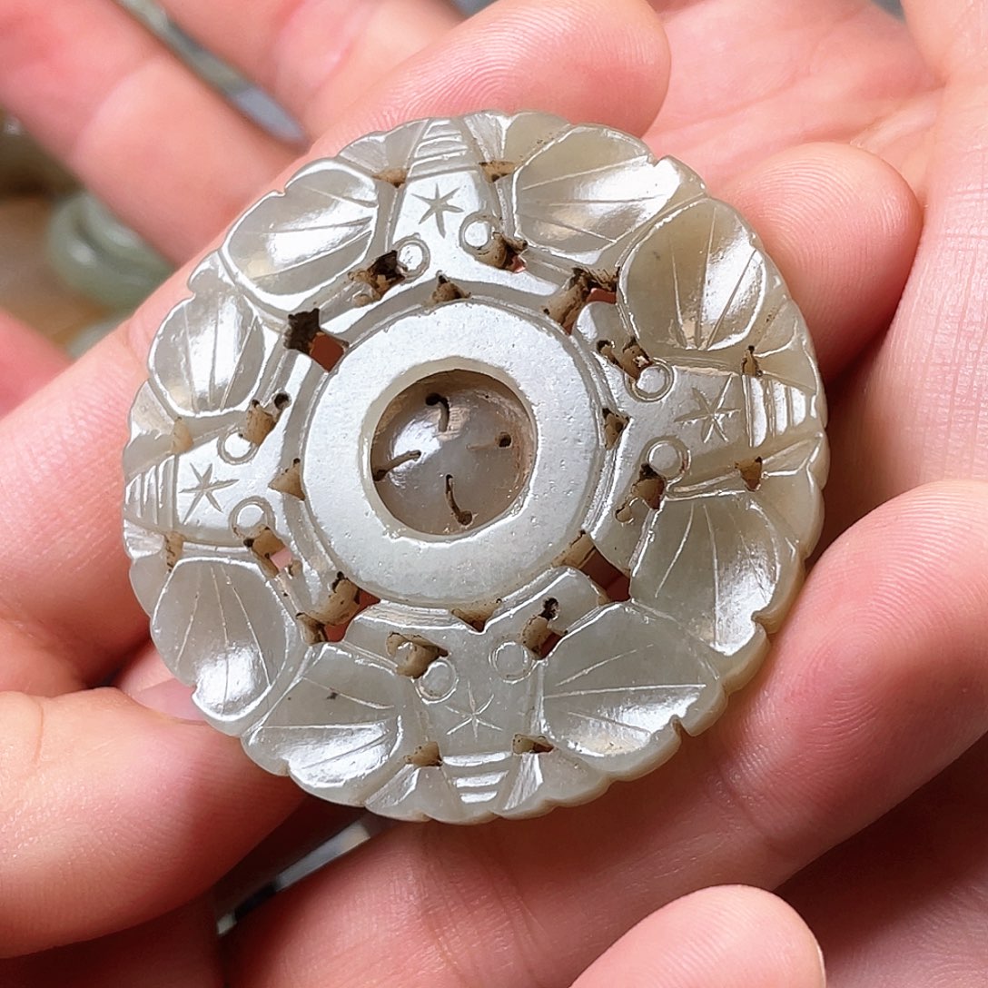 和田玉（糖玉）未镶嵌颈饰