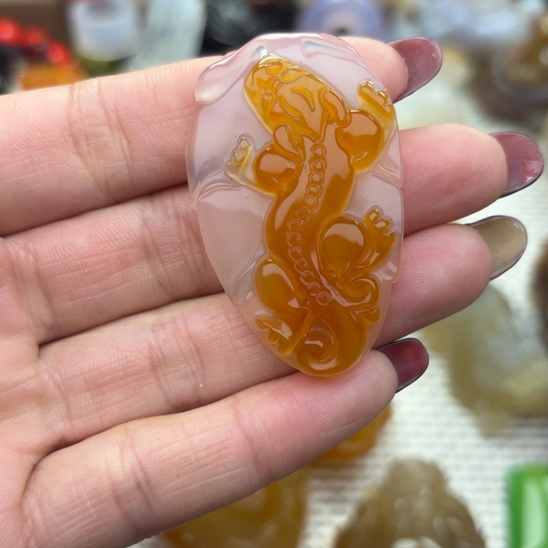 玛瑙/玉髓挂件未镶嵌