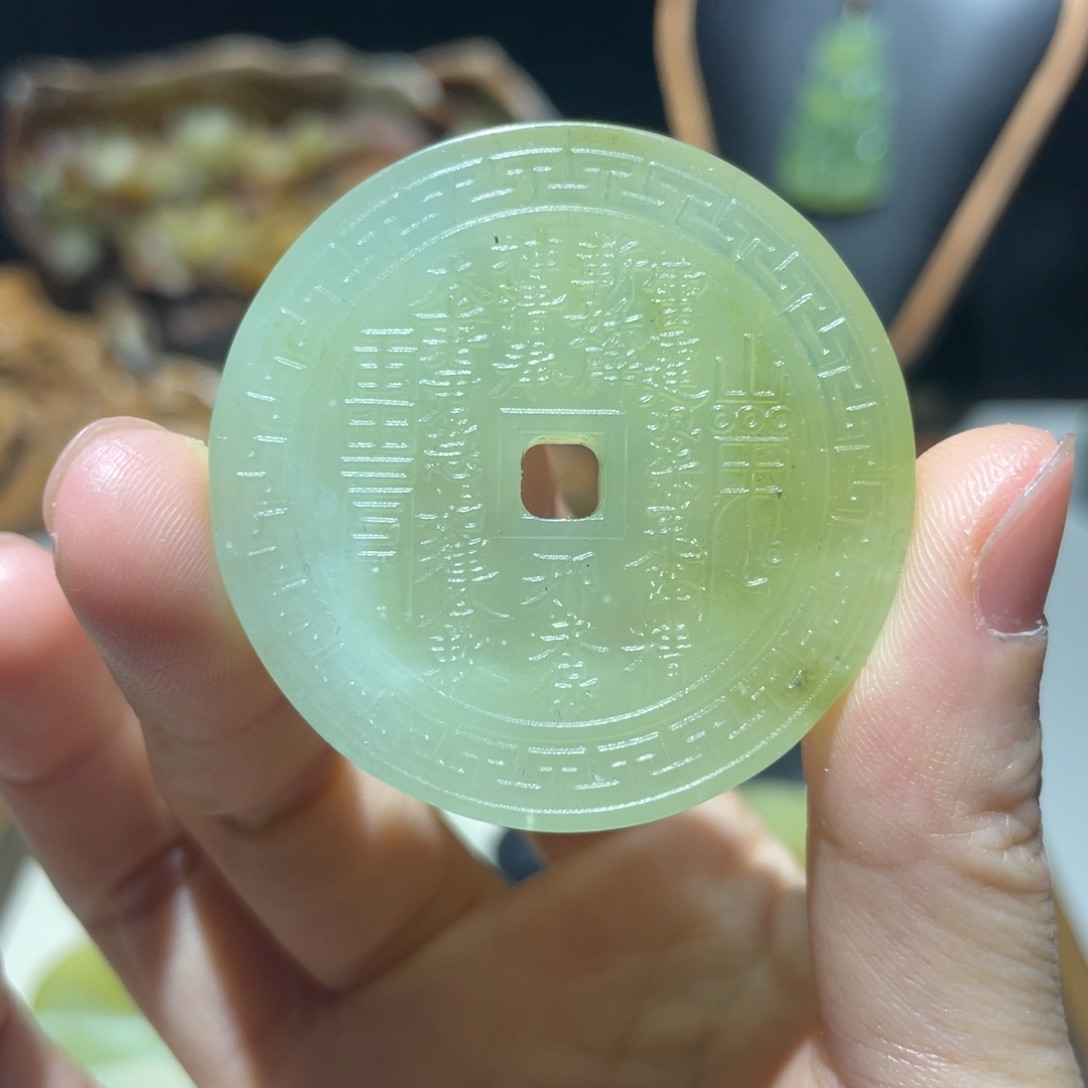 岫玉未镶嵌颈饰颈饰14