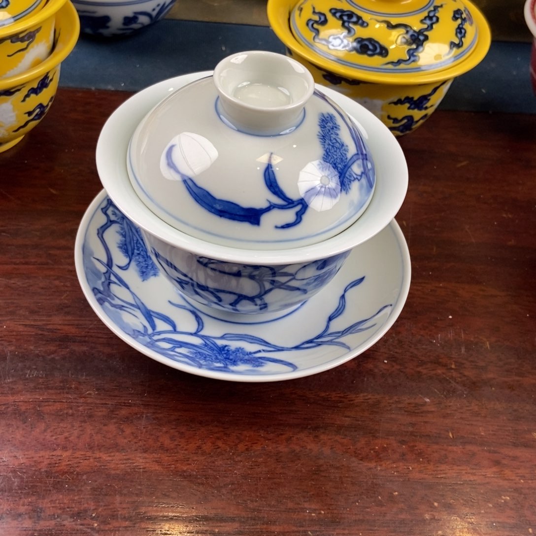 陶瓷艺术家的作品是一种