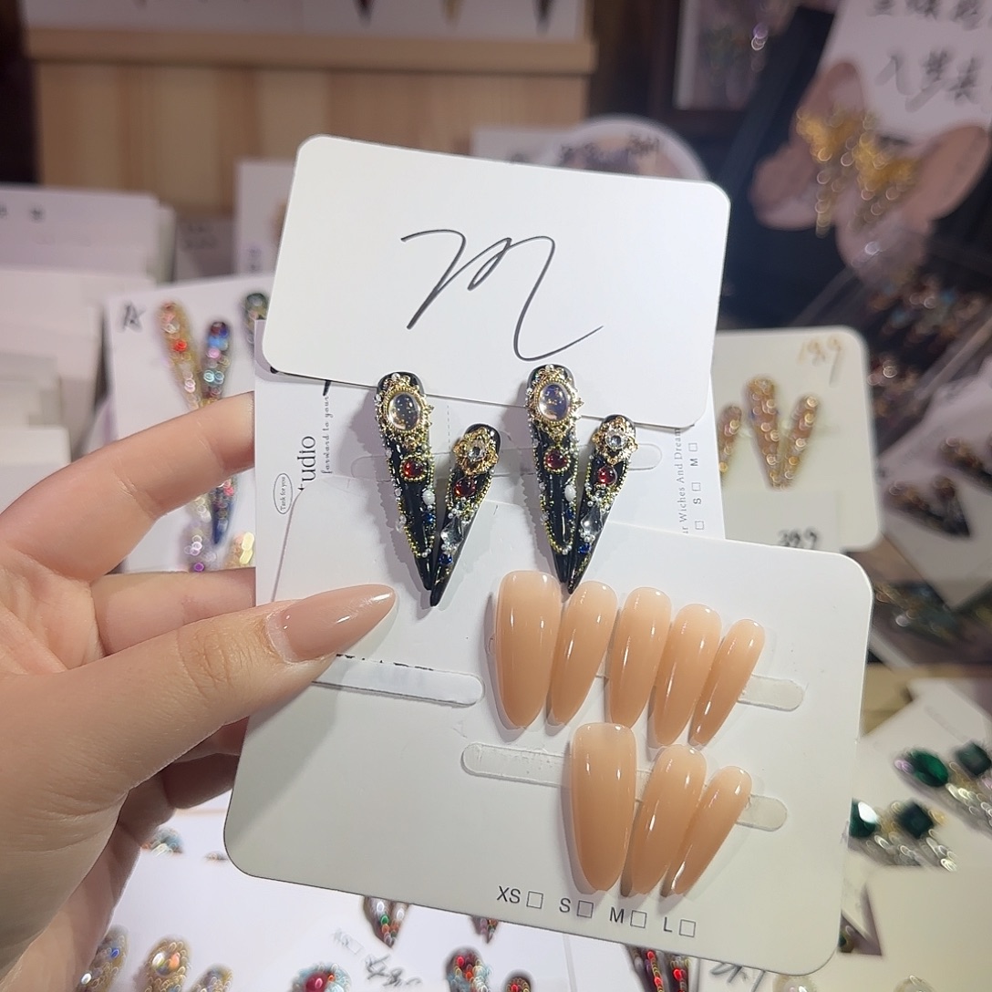 穿戴甲甲甲甲甲甲