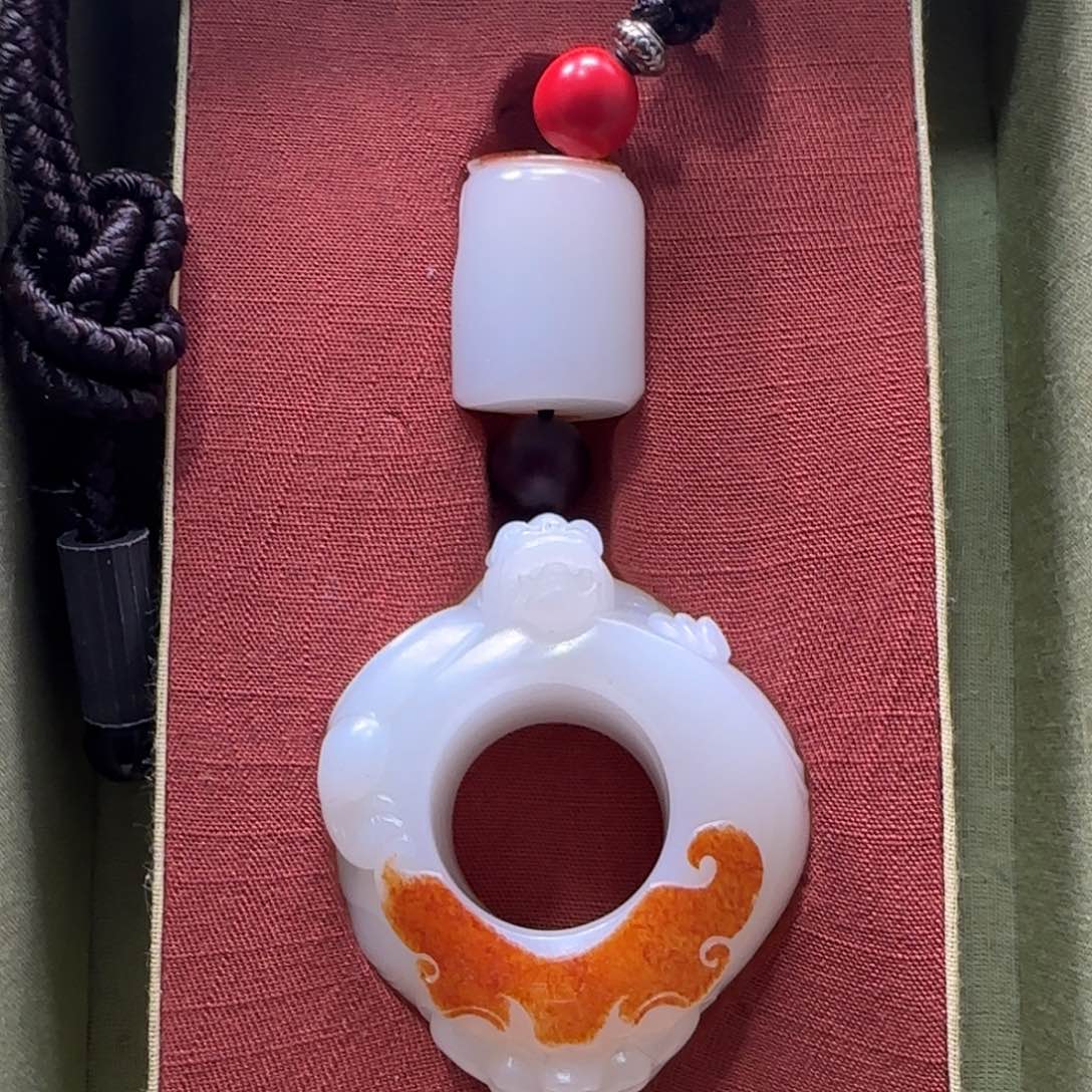 和田玉挂件未镶嵌