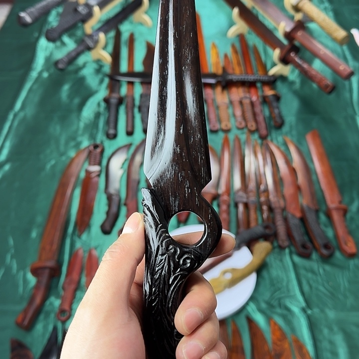 日***3树脂制品紫光檀36公分木料