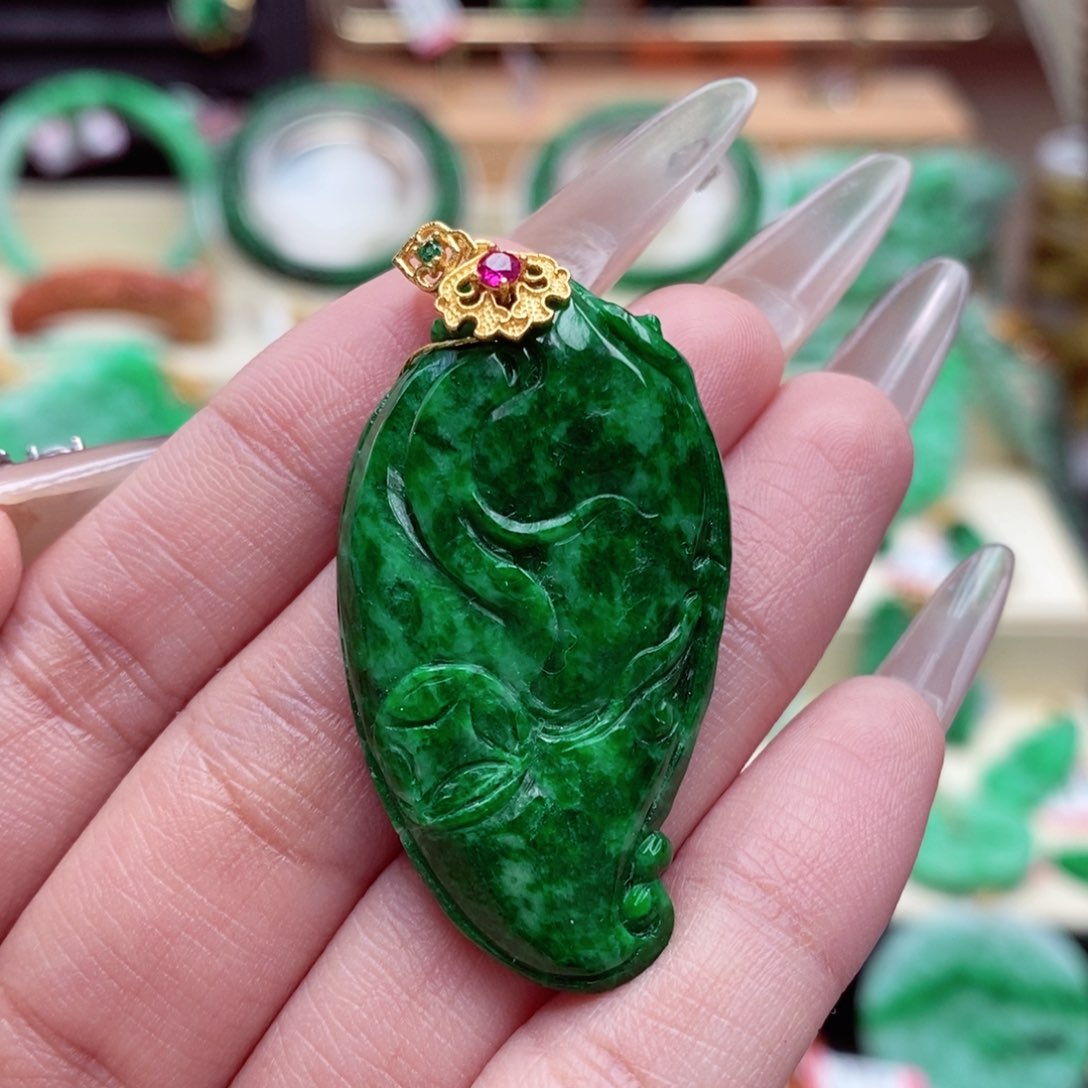 颈饰未镶嵌翡翠翡翠吊坠