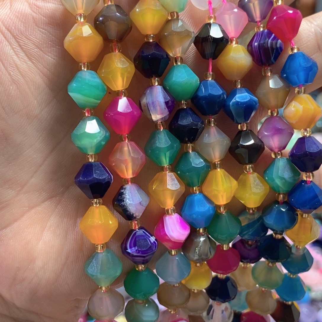 玛瑙/玉髓未镶嵌珠宝半成品锥形玛瑙多宝切面一条卡10mm