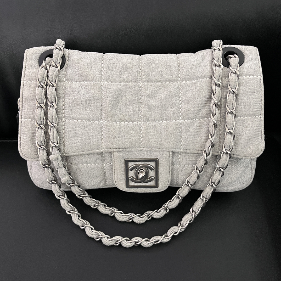 95新 Chanel/香奈儿 chanel灰银运动方标单肩包QX-18505650