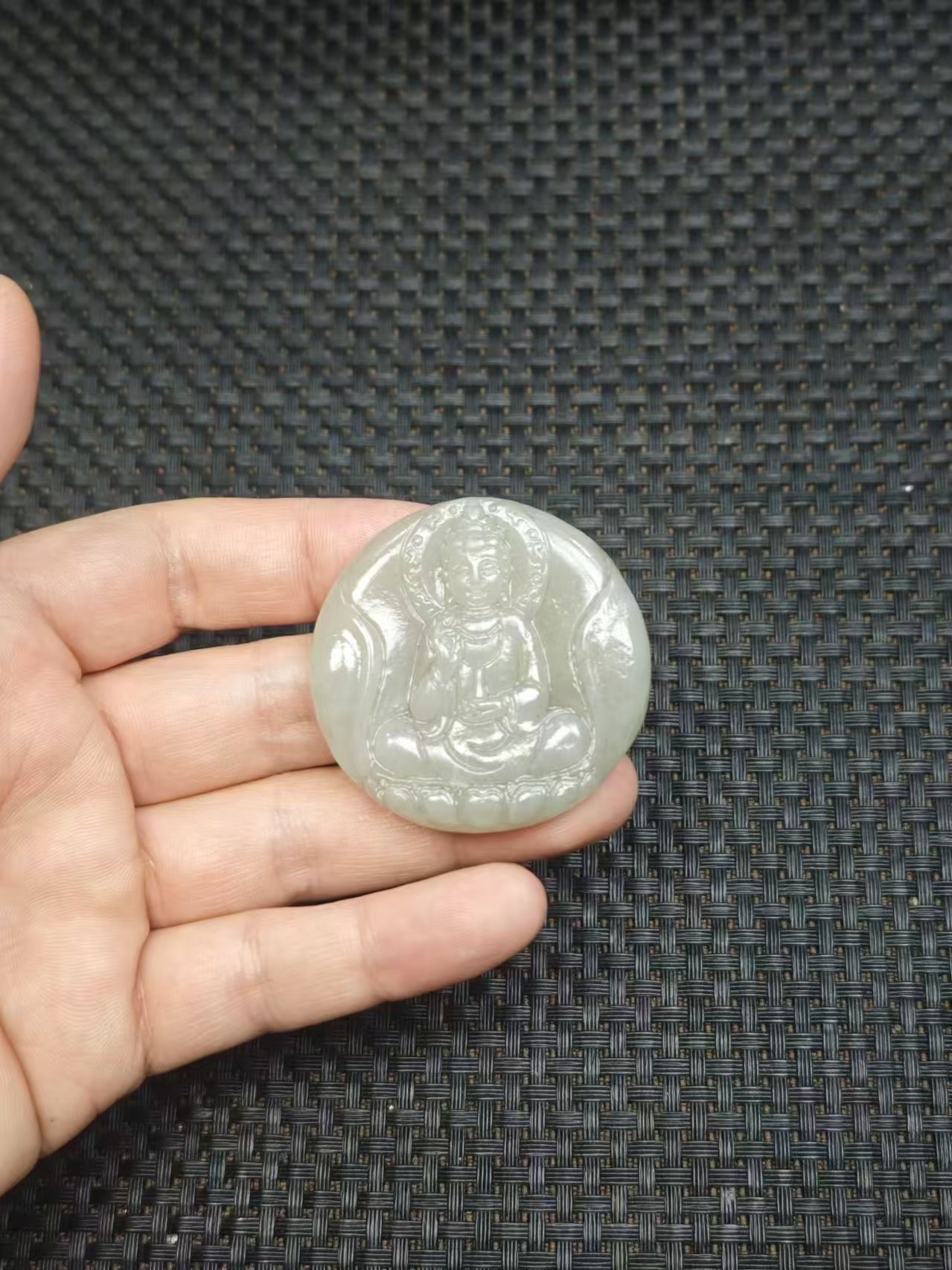 天然和田玉老料精雕观音吊坠2.16清货1