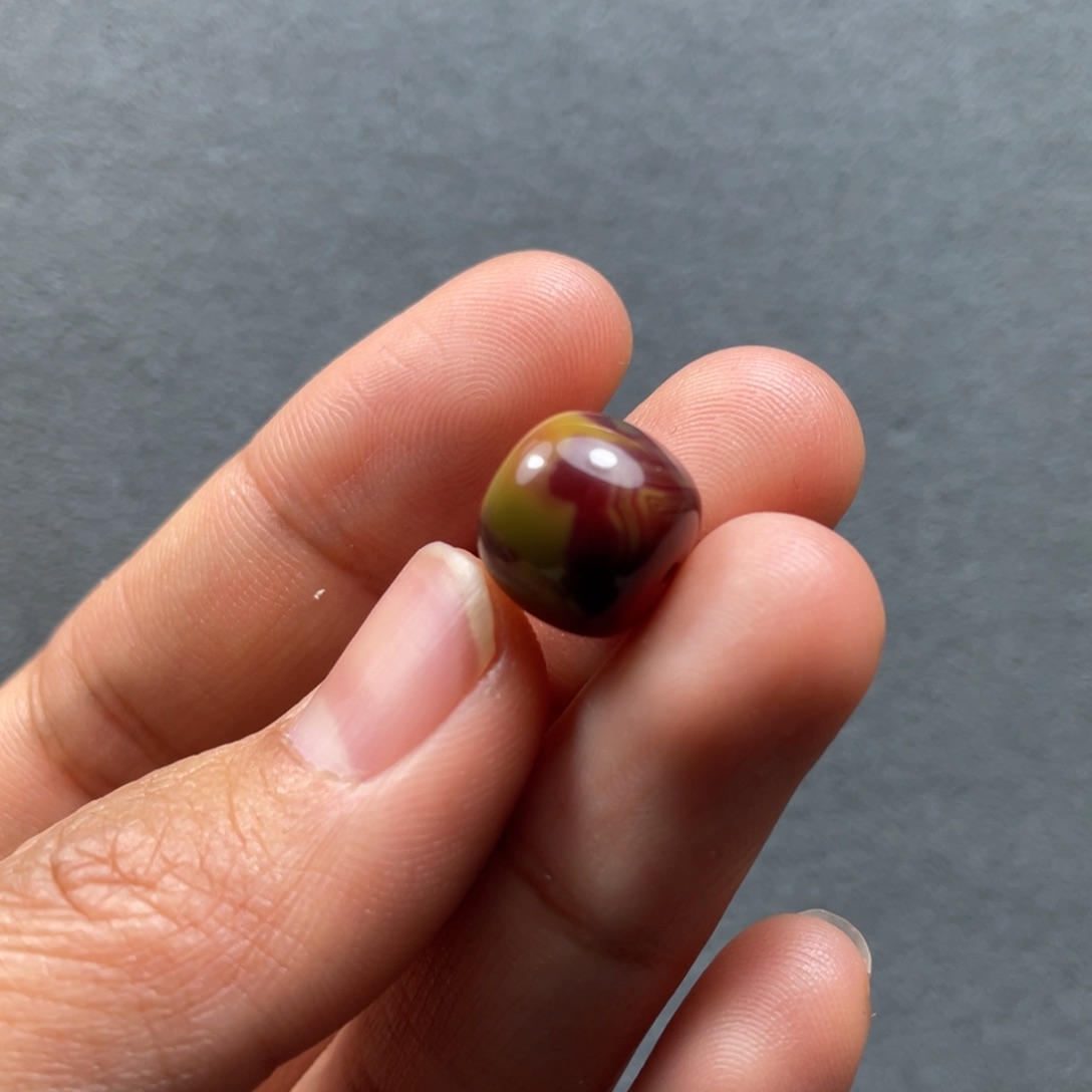 南红玛瑙配饰未镶嵌11mm