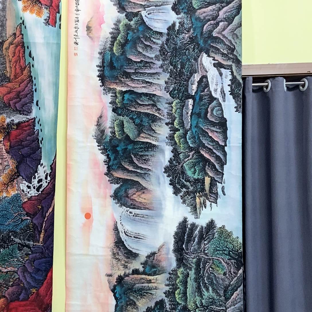 国画小八尺山水一副