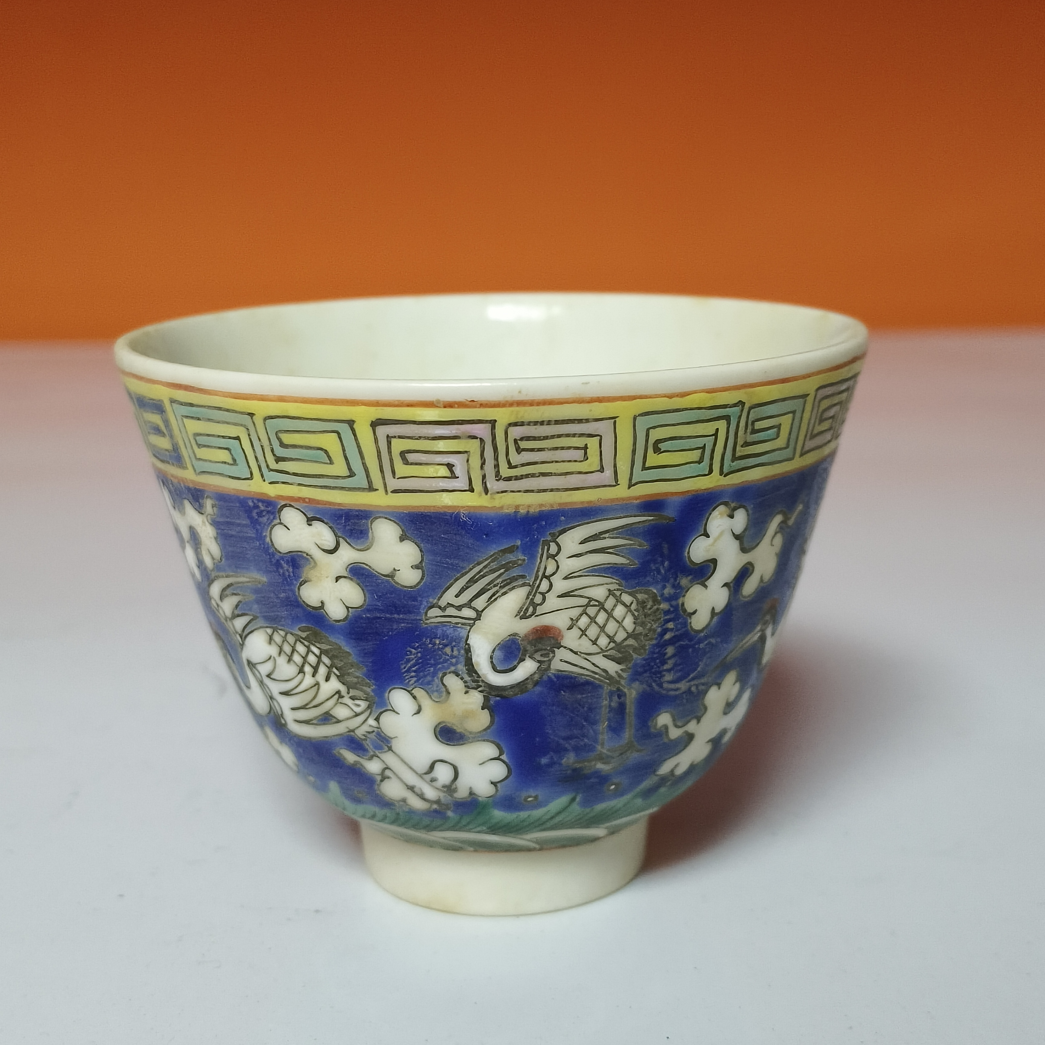 清晚期 粉彩云鹤纹杯