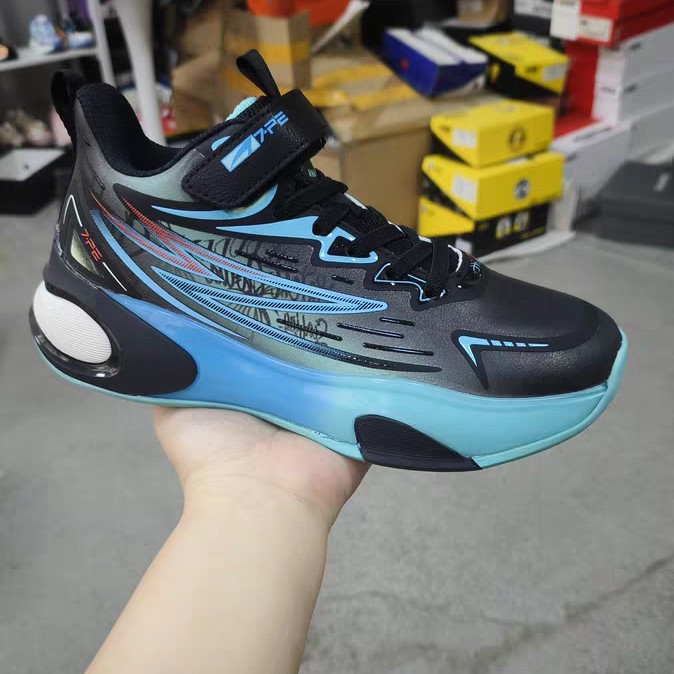 0320，皮面篮球鞋四季，无原盒