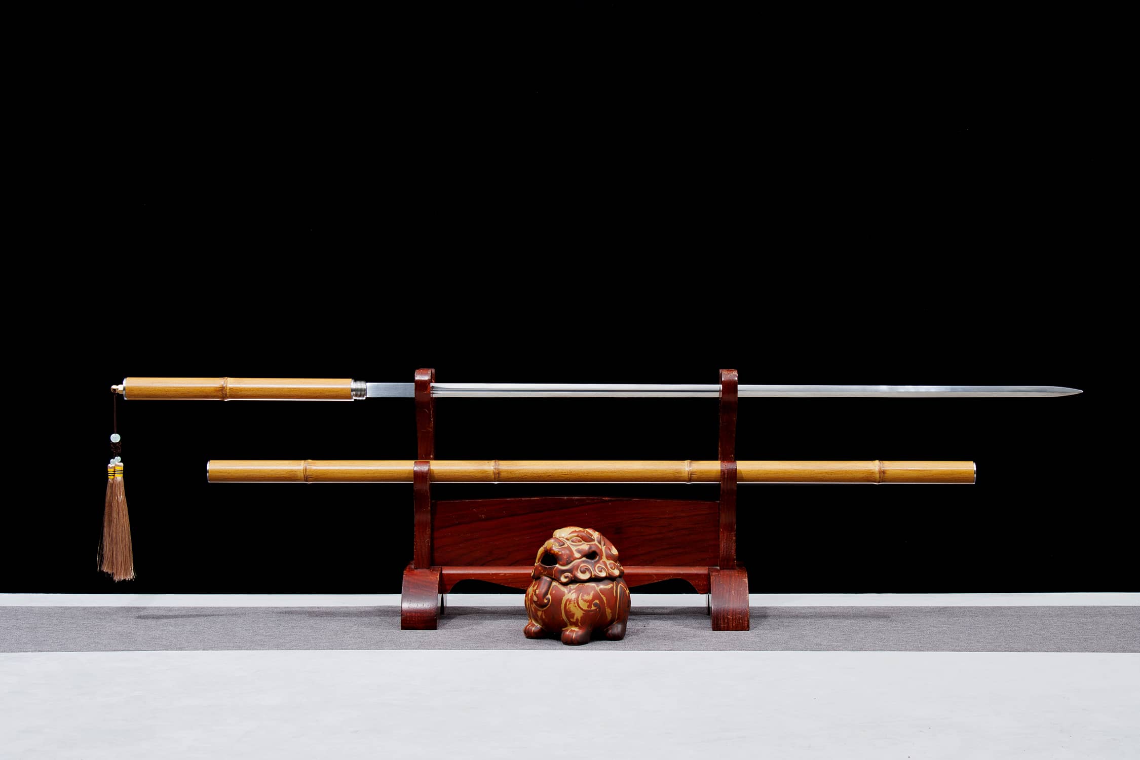 【竹节棍剑】新疆西藏可发  高性能锰钢木作文玩收藏（未开刃）