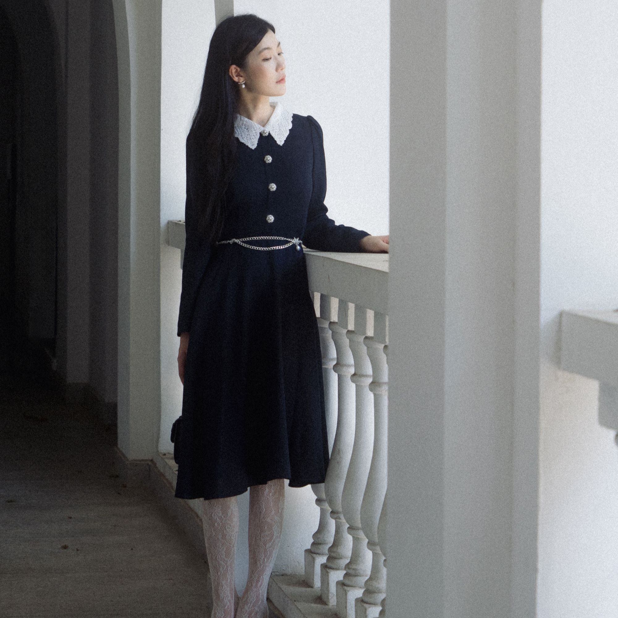 秋新品显瘦高腰连衣裙2025年新款复古气质中长裙MOGC09WOP033A01