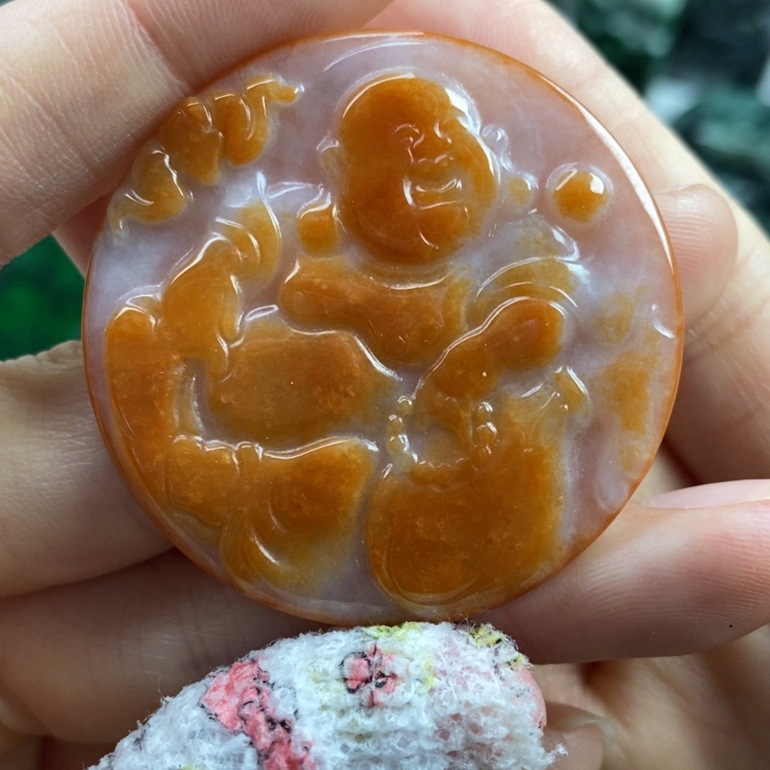 翡翠颈饰未镶嵌吊坠