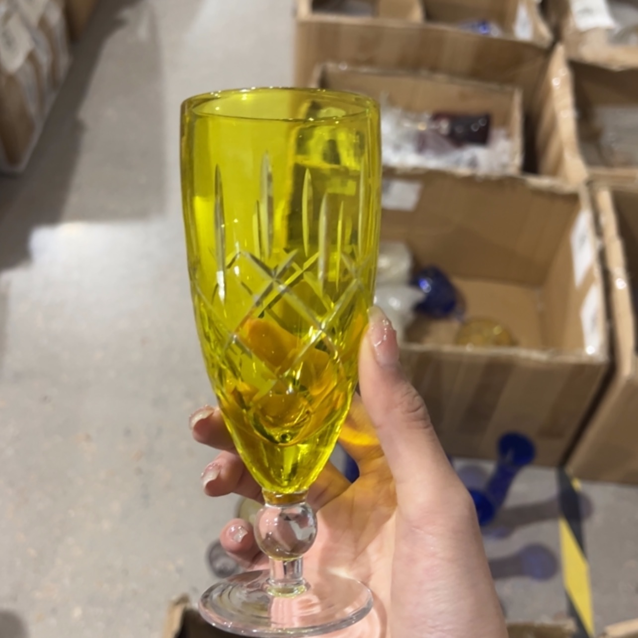 【闪购商品】如图微瑕一个，如图微瑕一个，