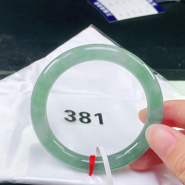 未镶嵌手镯翡翠翡翠手镯