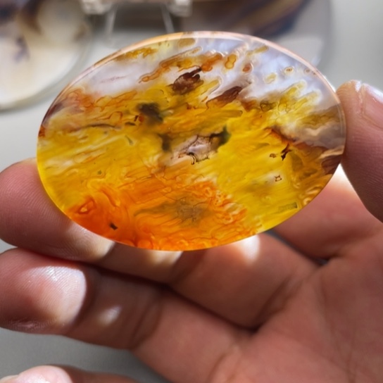 玛瑙/玉髓颈饰未镶嵌两*