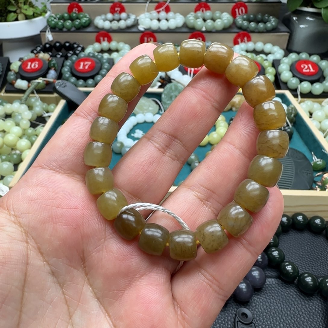 和田玉未镶嵌手链10