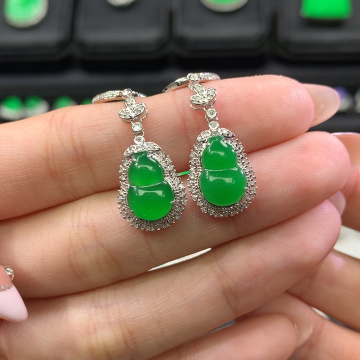 翡翠吊坠(不含链)18K金镶嵌夏*