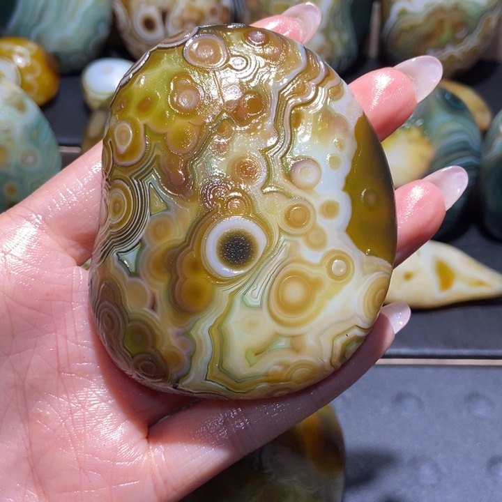 【闪购商品】未镶嵌玛瑙/玉髓珠宝奇石a