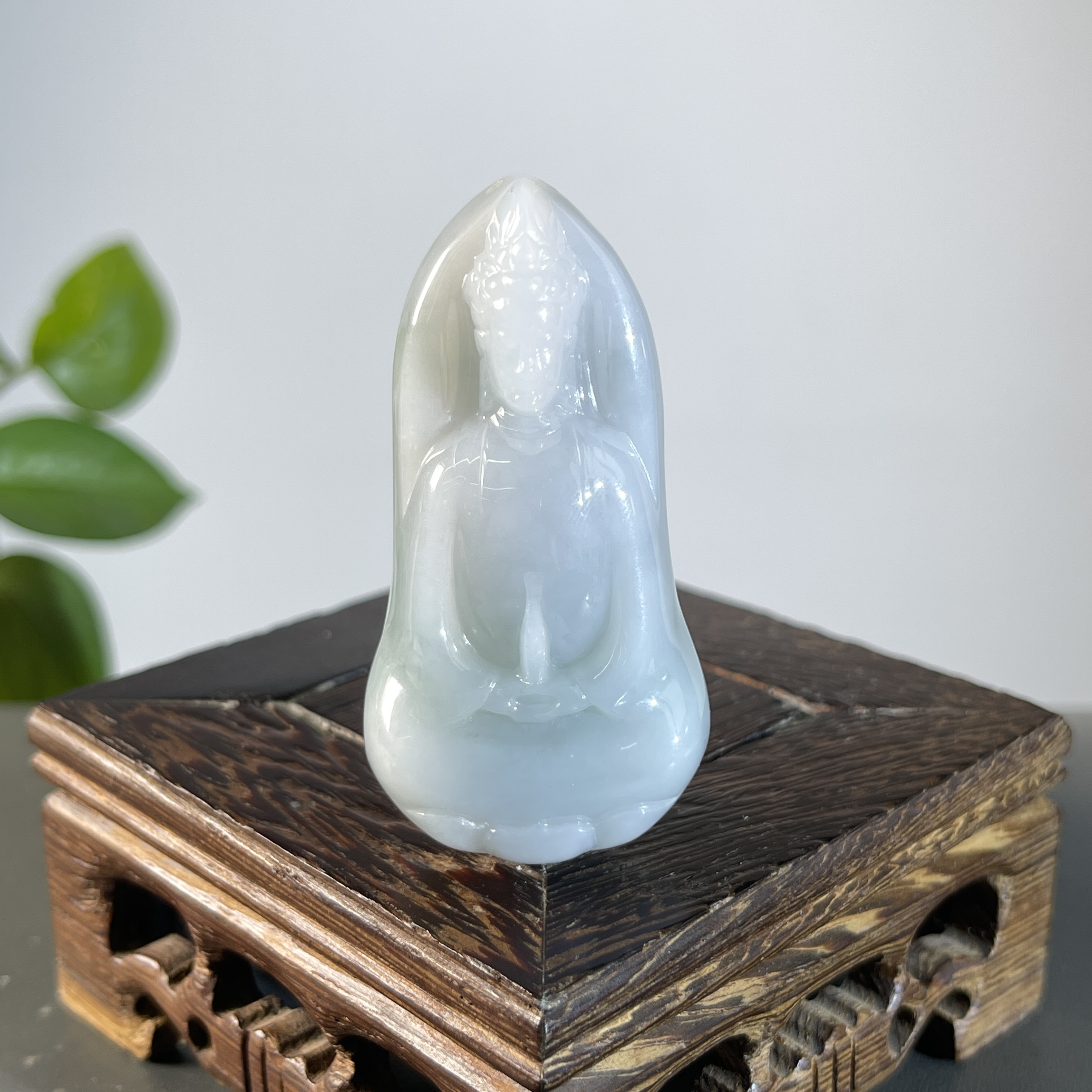 JGB18-30  天然缅甸A货翡翠  素衣观音