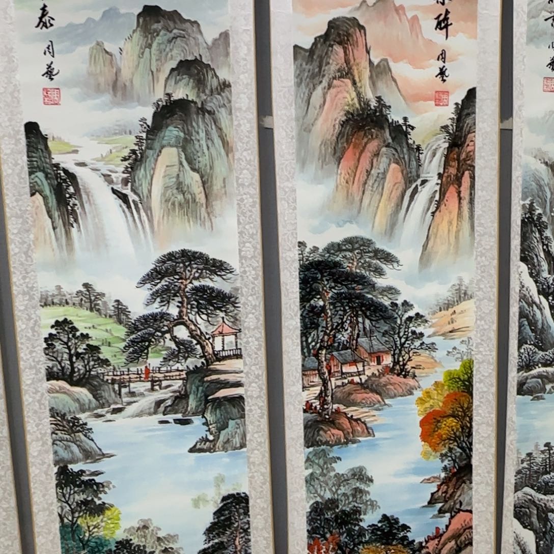 国画QB四幅一套作品！带证书！只限一单 