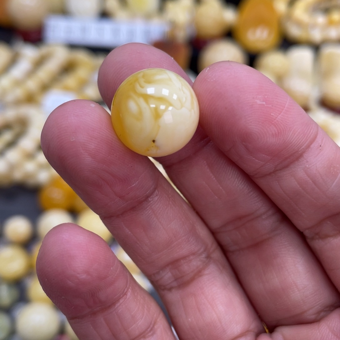 琥珀珠宝奇石未镶嵌15mm瑕疵福利款