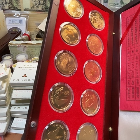 其他普通金属动物币套装带木盒，，，，