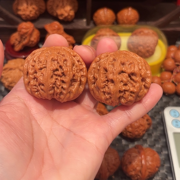 ༺***༻吊坠文玩核桃大粗筋