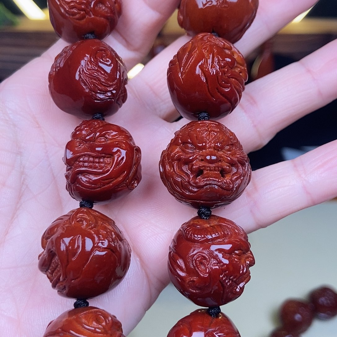 橄榄核吊坠J****嗞十二生肖